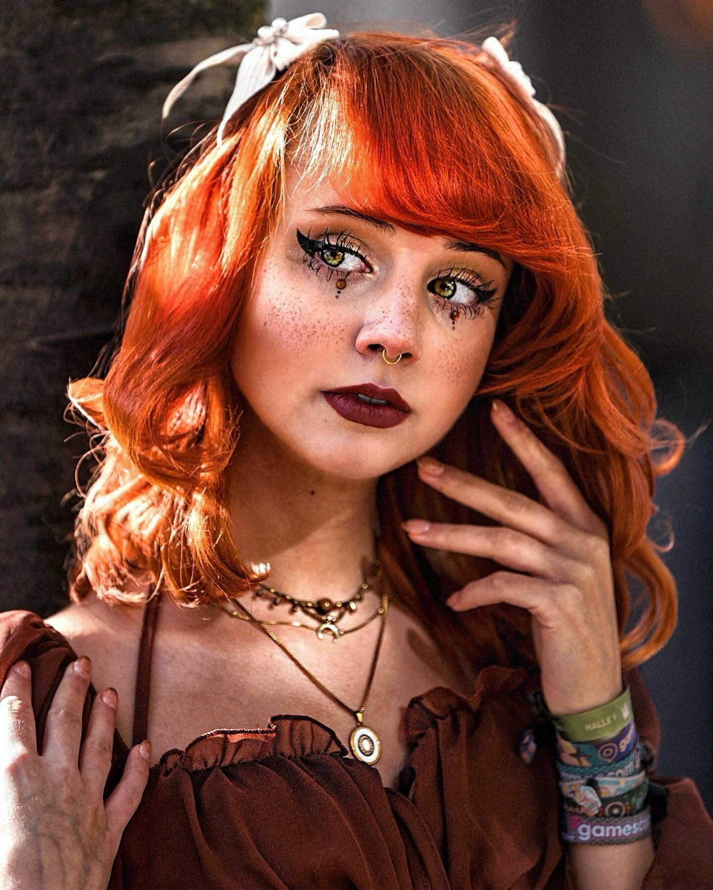 Luna Hellweg — Portrait Photography 14